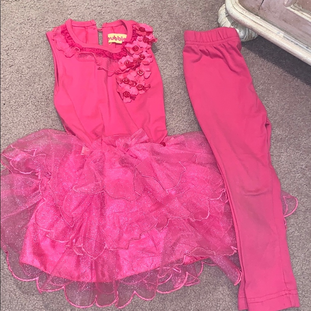 Fuchsia pink 🎀 2 Piece skirted Set by Bubble!! 4T